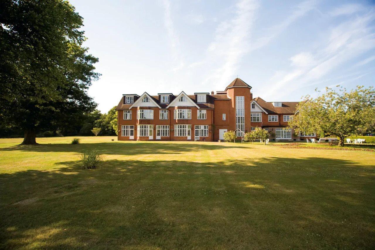 Grovefield House Hotel Slough Exterior foto