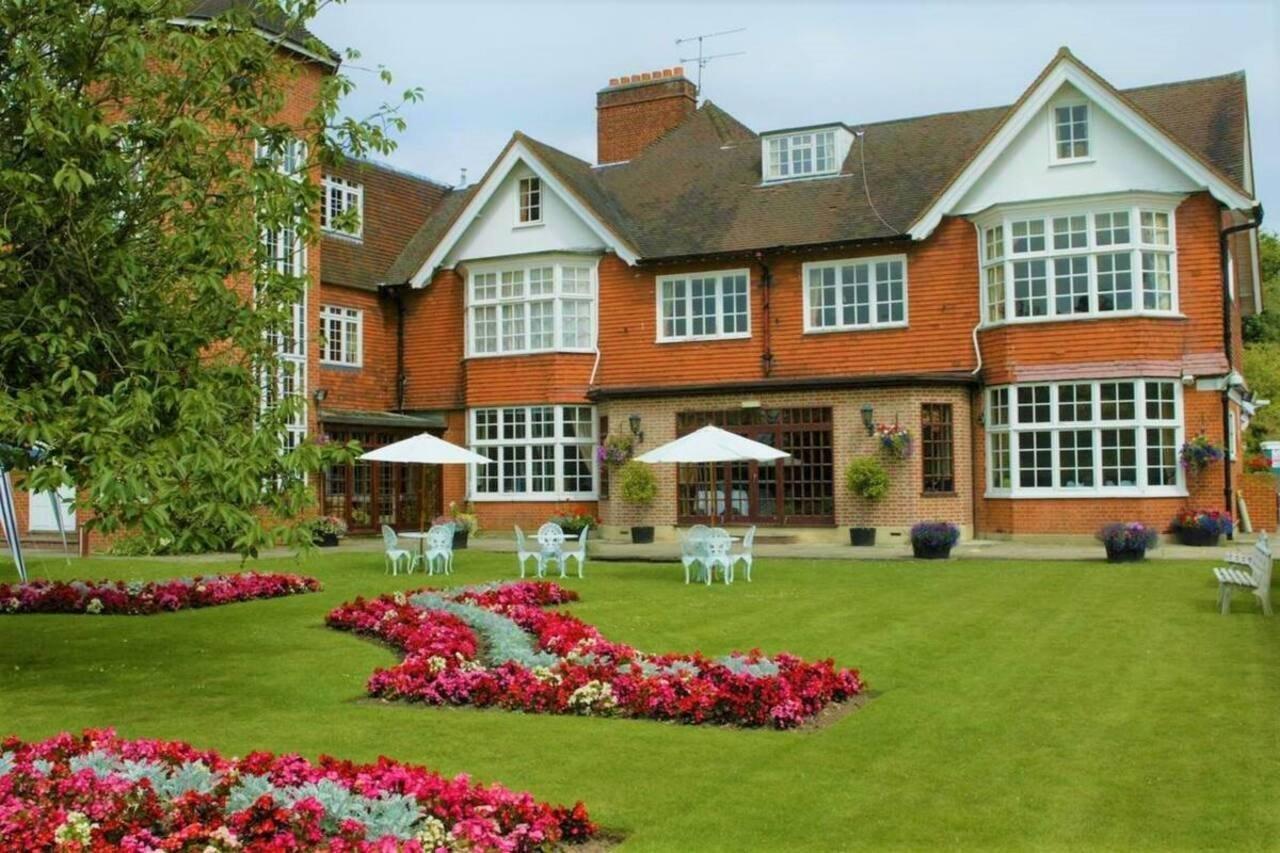 Grovefield House Hotel Slough Exterior foto