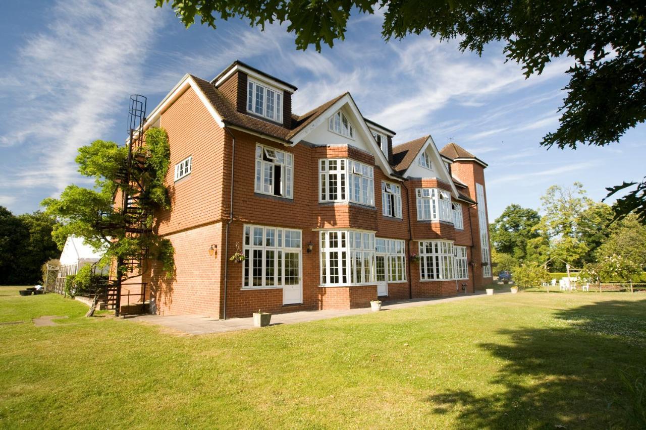 Grovefield House Hotel Slough Exterior foto