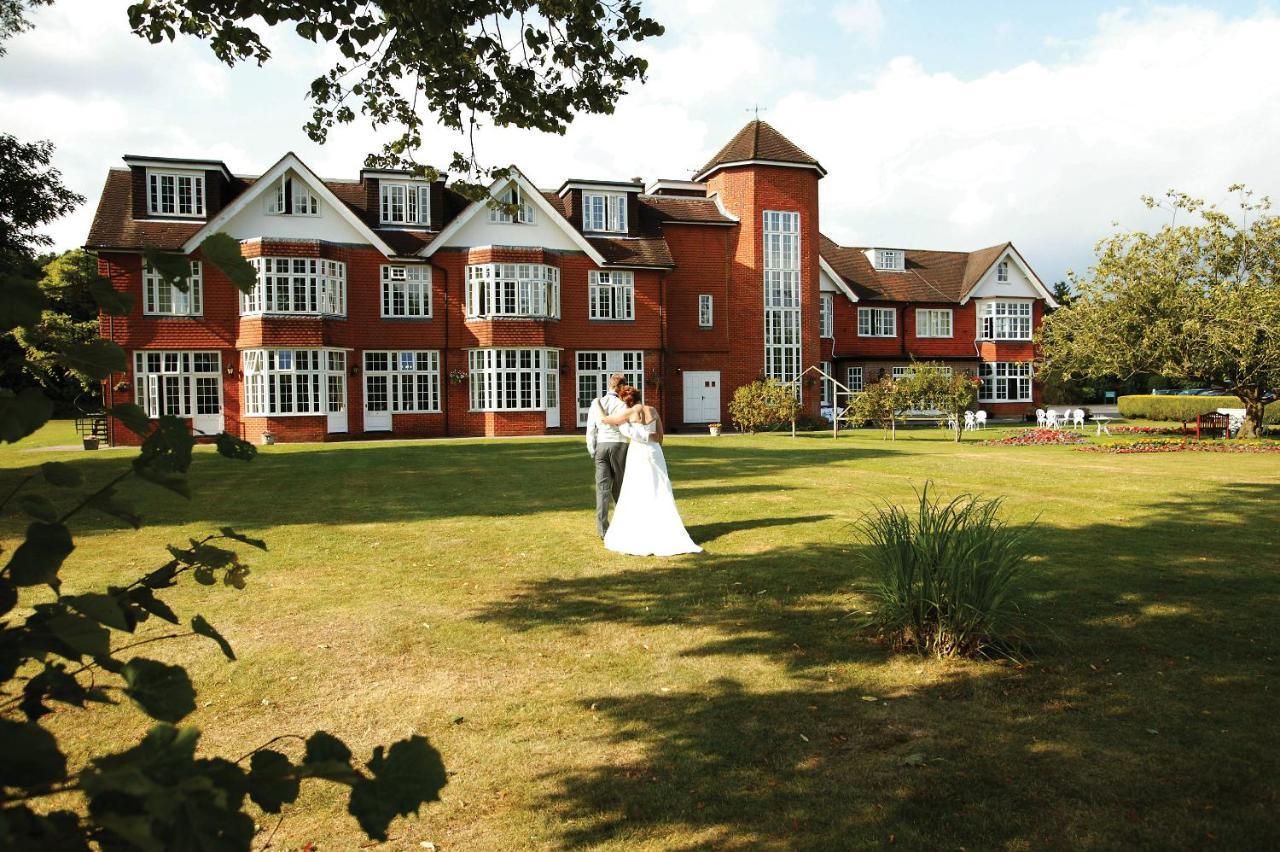 Grovefield House Hotel Slough Exterior foto